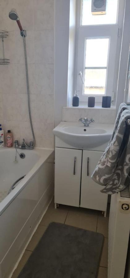 Stylish & Cozy 2-Bedroom Flat In Hoxton & Shoreditch Лондон Экстерьер фото